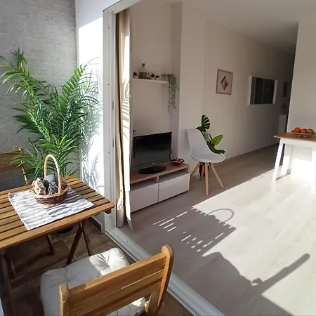 Appartement Sunshine, What Else?